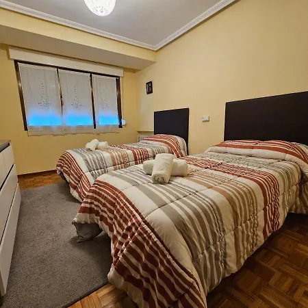 R2r - Amplio 3 En - 110a Apartament *